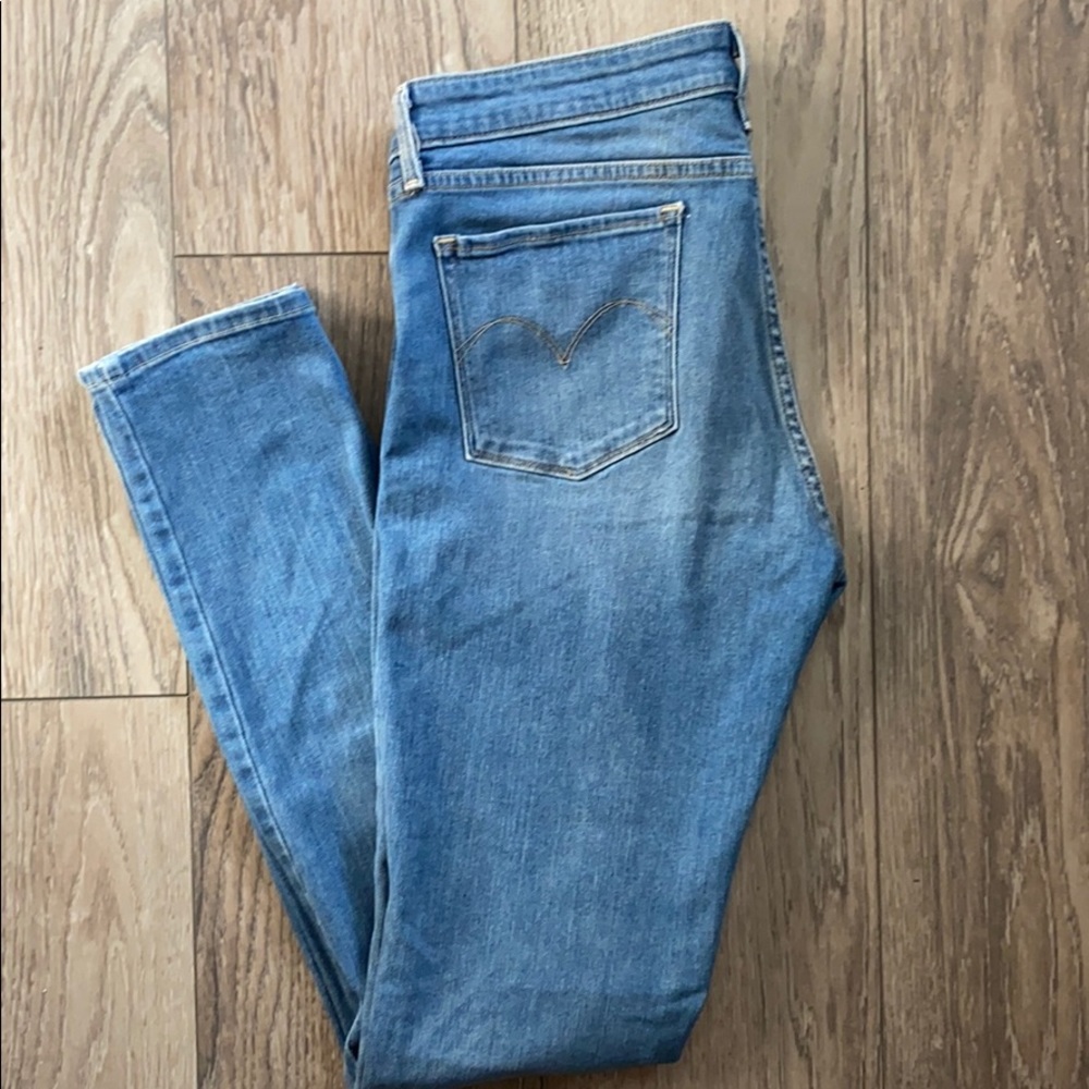 Levis Jeans